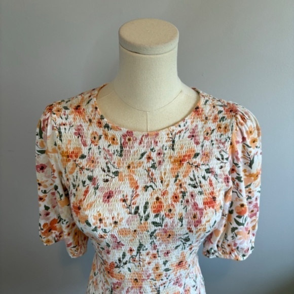 Mexx, Women's Smocked Jersey, Floral Puff Sleeve Top, SZ SM - Picture 3 of 8